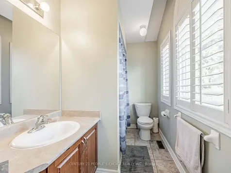 118A Manse Road Toronto ON M1E 3V1