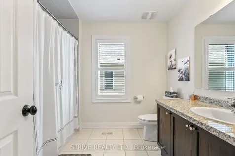 2482 Steeplechase Street Oshawa ON L1L 0J6