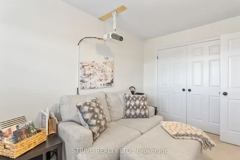 2482 Steeplechase Street Oshawa ON L1L 0J6