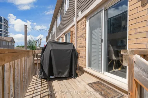 2482 Steeplechase Street Oshawa ON L1L 0J6