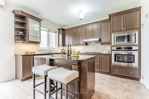 19 Darlet Avenue Ajax ON L1Z 0G3