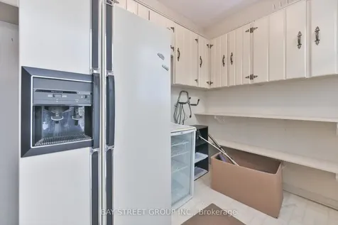 33 Kilchurn Castle Drive Toronto ON M1T 2W3