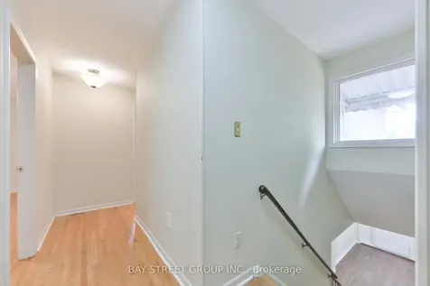 33 Kilchurn Castle Drive Toronto ON M1T 2W3