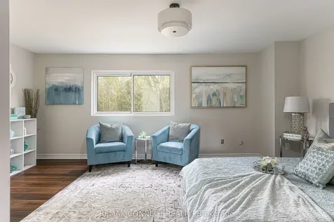 350 Camelot Court Oshawa ON L1G 6P7