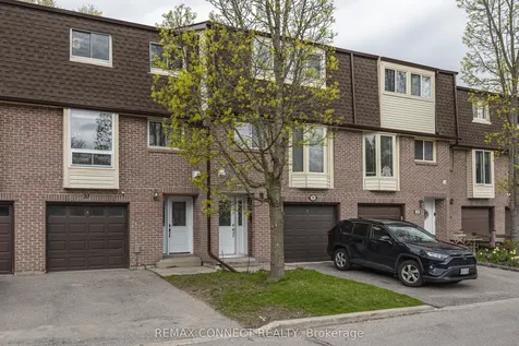 350 Camelot Court Oshawa ON L1G 6P7