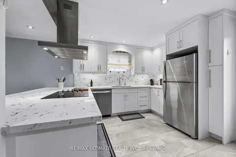 864 Copperfield Drive Oshawa ON L1K 1P5