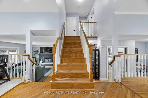 864 Copperfield Drive Oshawa ON L1K 1P5