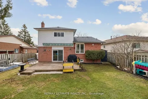 864 Copperfield Drive Oshawa ON L1K 1P5
