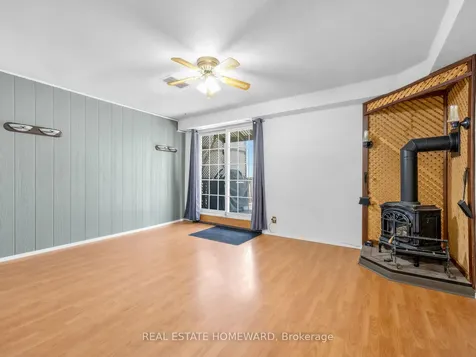 44 Westbourne Avenue Toronto ON M1L 2Y4