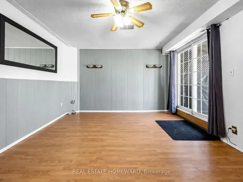44 Westbourne Avenue Toronto ON M1L 2Y4