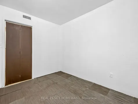44 Westbourne Avenue Toronto ON M1L 2Y4