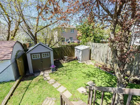 44 Westbourne Avenue Toronto ON M1L 2Y4