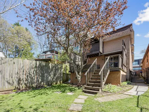 44 Westbourne Avenue Toronto ON M1L 2Y4