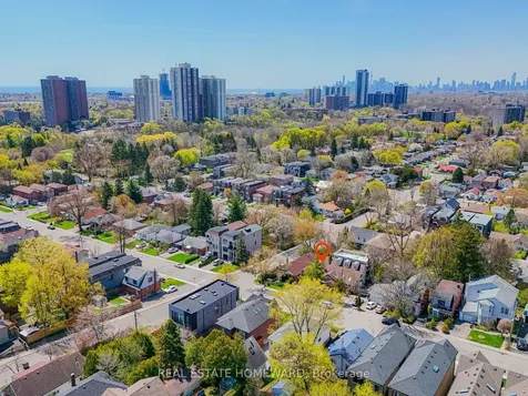 44 Westbourne Avenue Toronto ON M1L 2Y4