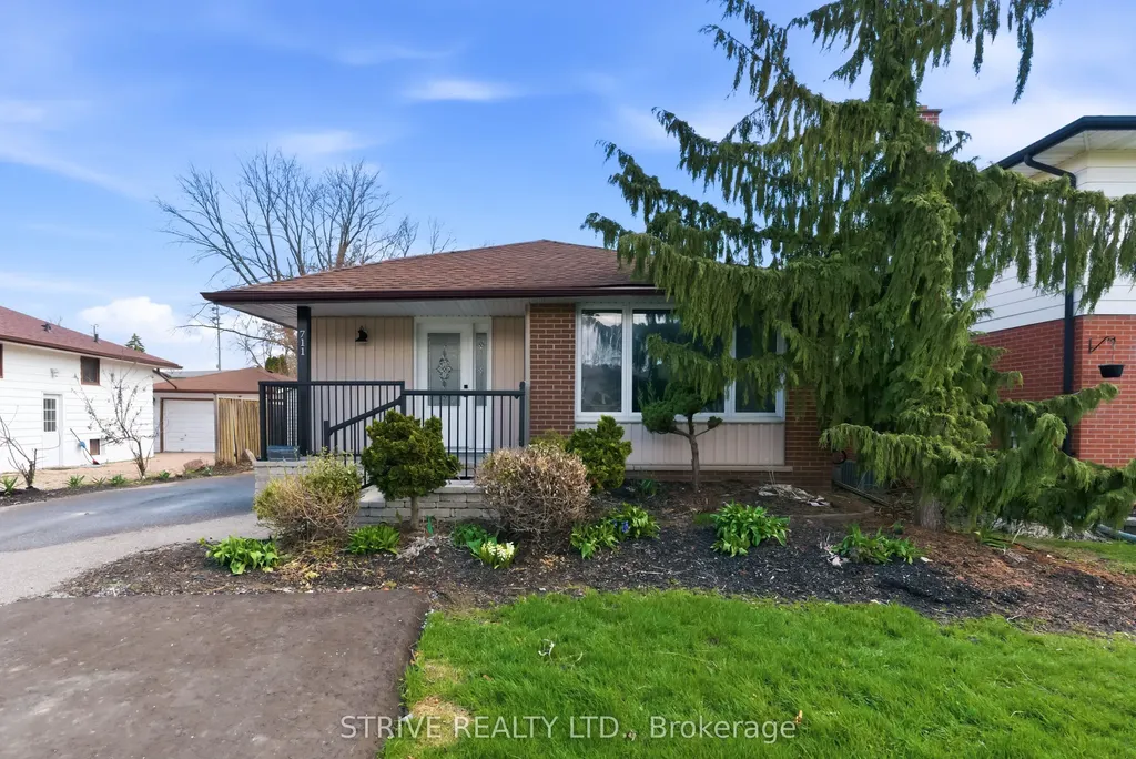 711 Central Park Boulevard N Oshawa ON L1G 6A8