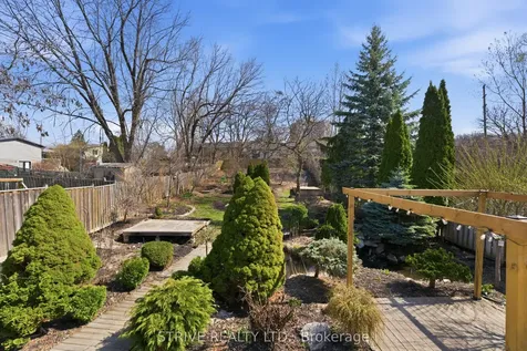 711 Central Park Boulevard N Oshawa ON L1G 6A8
