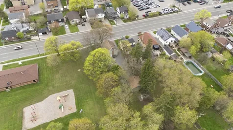 215 Park Road S Oshawa ON L1J 4H1