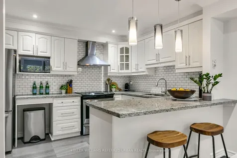 1209 Queen Street E Toronto ON M4M 3H4