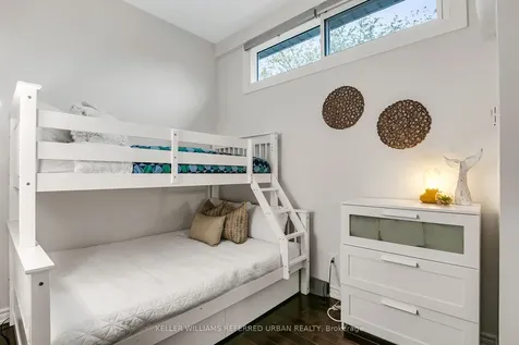 1209 Queen Street E Toronto ON M4M 3H4