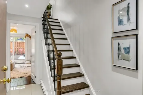 1209 Queen Street E Toronto ON M4M 3H4