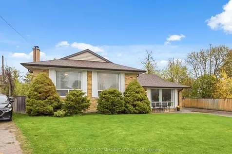 24 Mendip Crescent Toronto ON M1P 1Y4
