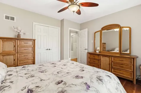 24 Mendip Crescent Toronto ON M1P 1Y4