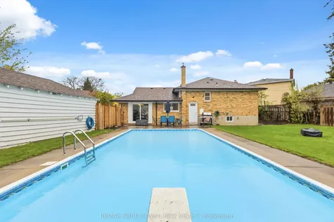 24 Mendip Crescent Toronto ON M1P 1Y4