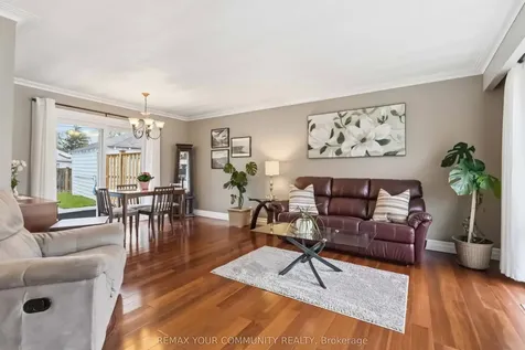 24 Mendip Crescent Toronto ON M1P 1Y4