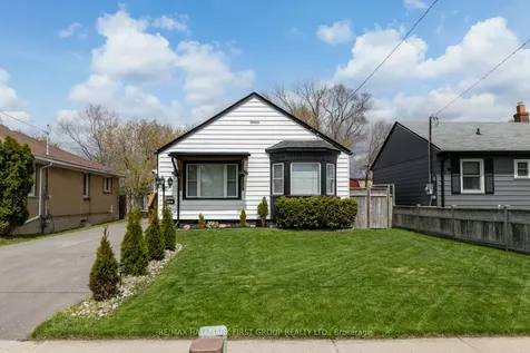 436 Fairleigh Avenue Oshawa ON L1J 2W5