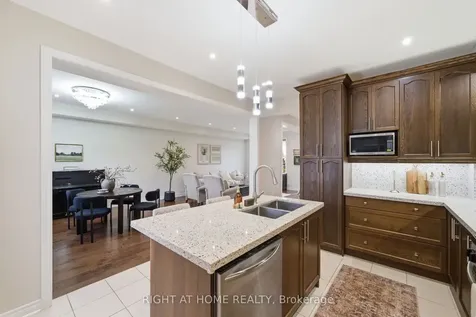35 Gough Lane Clarington ON L1C 0P8