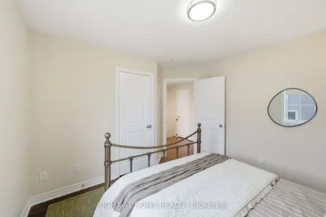 35 Gough Lane Clarington ON L1C 0P8