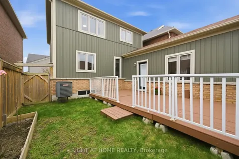 35 Gough Lane Clarington ON L1C 0P8
