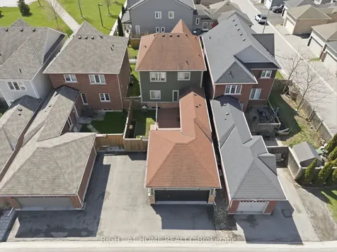 35 Gough Lane Clarington ON L1C 0P8