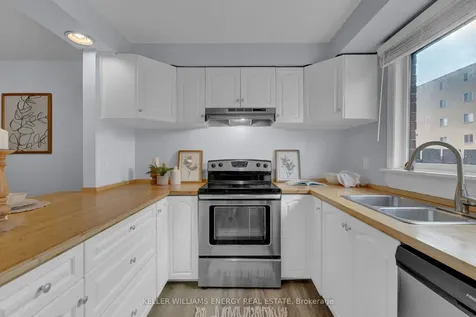 960 Glen Street Oshawa ON L1J 6E8