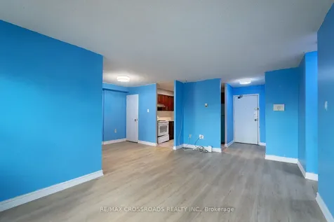 15 Torrance Road Toronto ON M1J 3K2