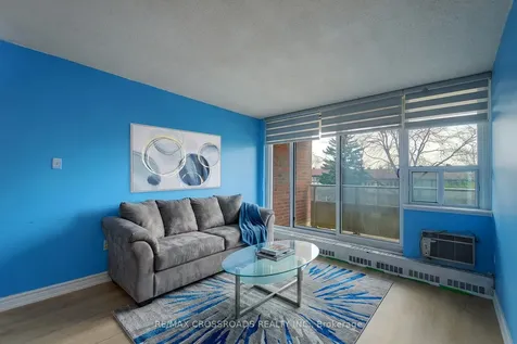 15 Torrance Road Toronto ON M1J 3K2