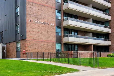 15 Torrance Road Toronto ON M1J 3K2