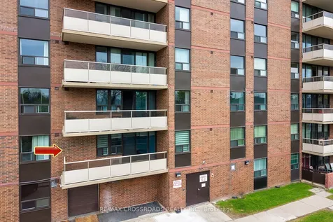 15 Torrance Road Toronto ON M1J 3K2