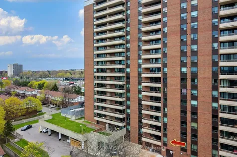 15 Torrance Road Toronto ON M1J 3K2