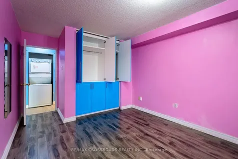 15 Torrance Road Toronto ON M1J 3K2