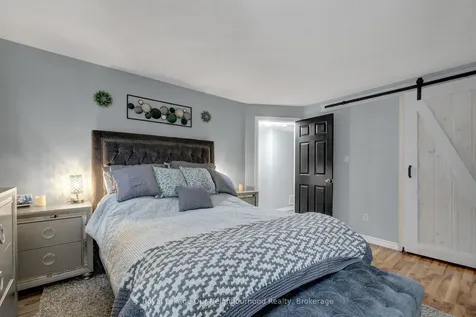 19 Marchwood Crescent Clarington ON L1C 4K1