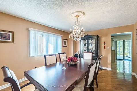 490 Old Harwood Avenue Ajax ON L1T 3L1