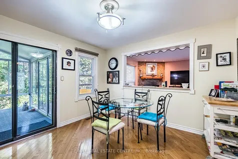490 Old Harwood Avenue Ajax ON L1T 3L1