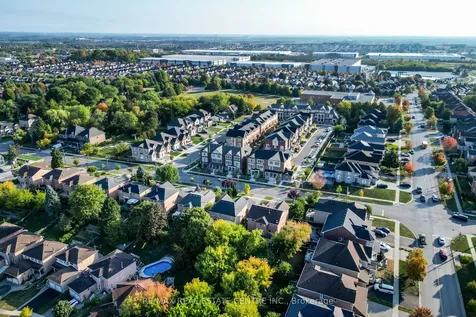 490 Old Harwood Avenue Ajax ON L1T 3L1