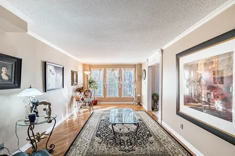 490 Old Harwood Avenue Ajax ON L1T 3L1