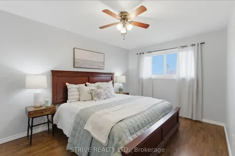 284 College Avenue Oshawa ON L1J 1R8