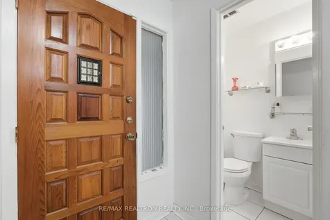 108 Quantrell Trail Toronto ON M1B 1L8