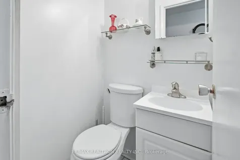108 Quantrell Trail Toronto ON M1B 1L8