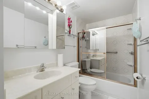 108 Quantrell Trail Toronto ON M1B 1L8