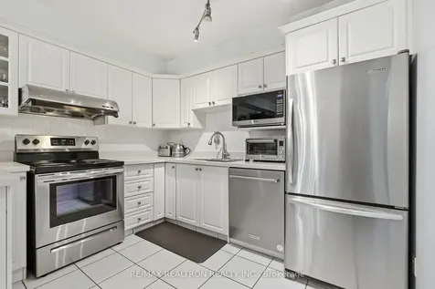 108 Quantrell Trail Toronto ON M1B 1L8